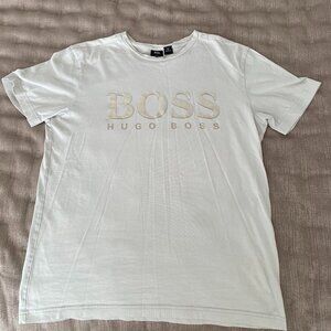 Boss - Hugo Boss T Shirt; Size Small